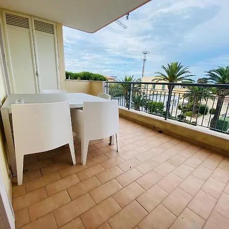 La Flor De La Mar Apartamento Bari